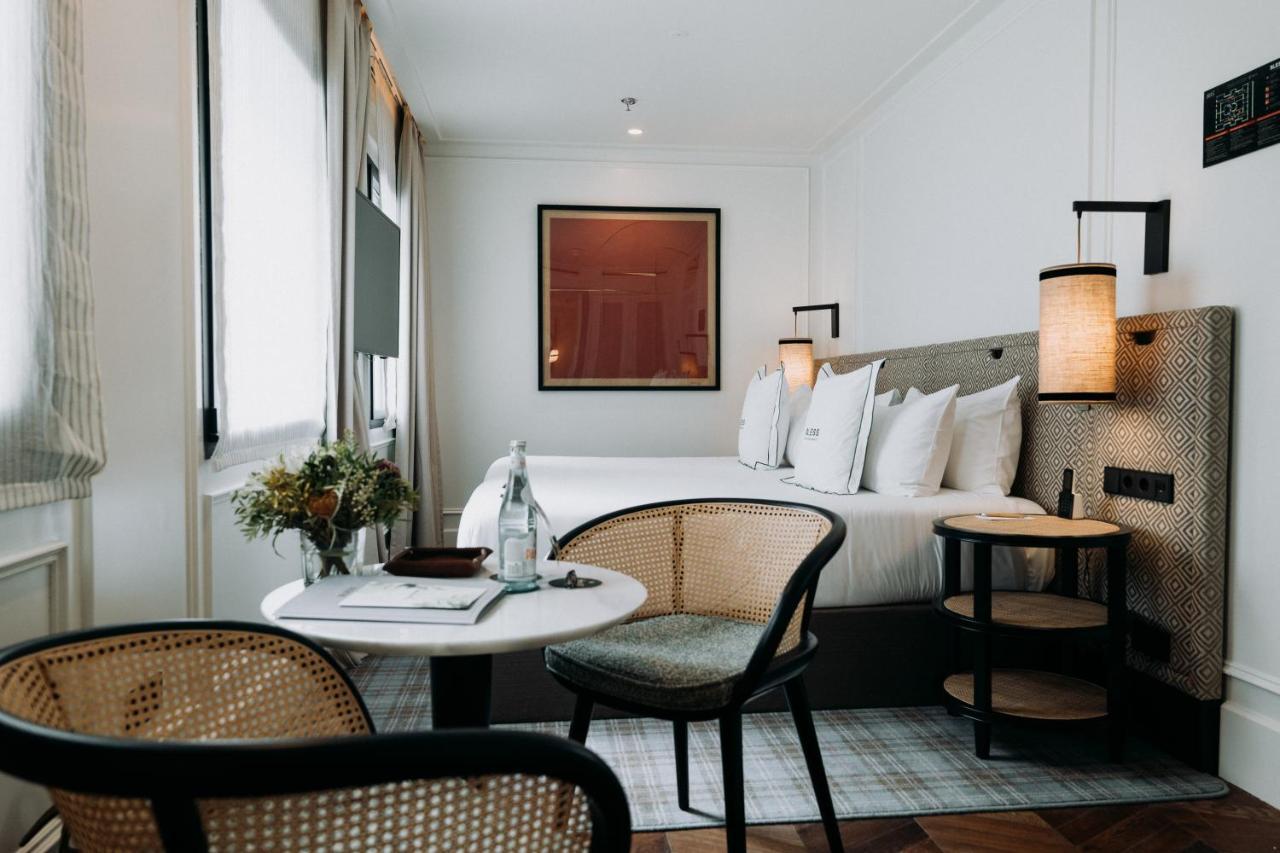 Bless Hotel Madrid - The Leading Hotels Of The World Esterno foto